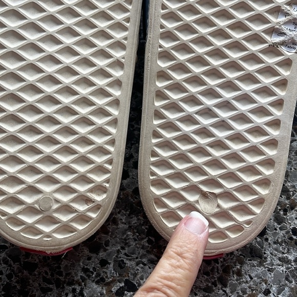 Unisex Sandals Vans La Costa Slide-On women’s‎ size 10 defect on the bottom of 1 - Picture 10 of 14
